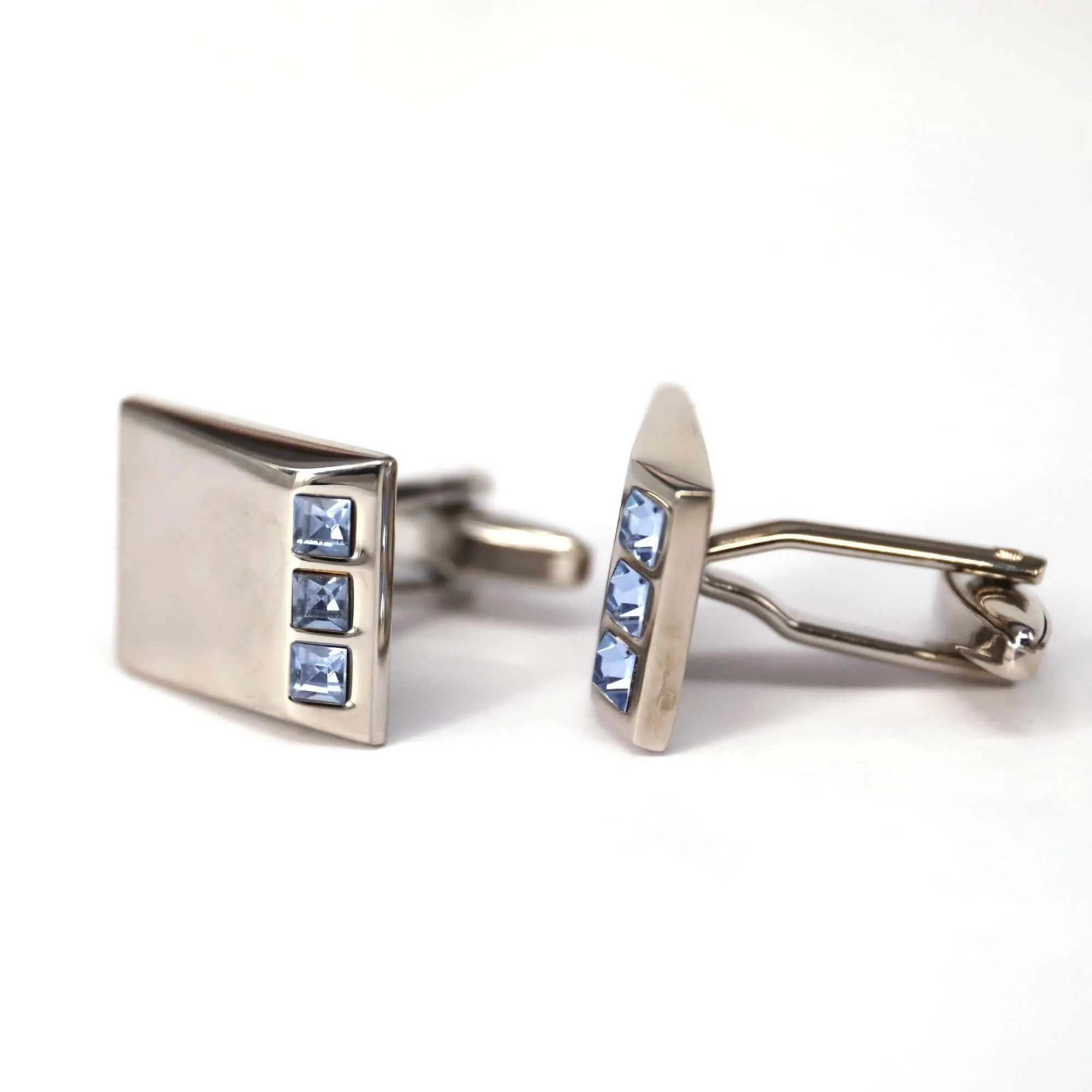 3 Crystals V Slope Cufflinks (Online Exclusive)