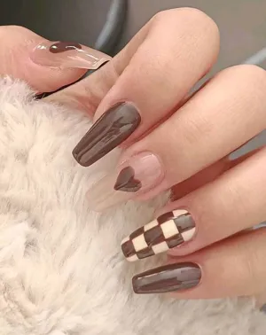 Beauty - Nails - brown plaid heart