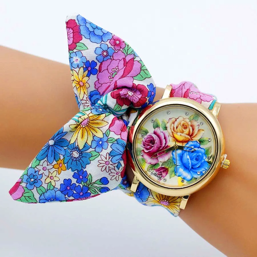 Design Ladies Butterfly Cloth Wristwatch