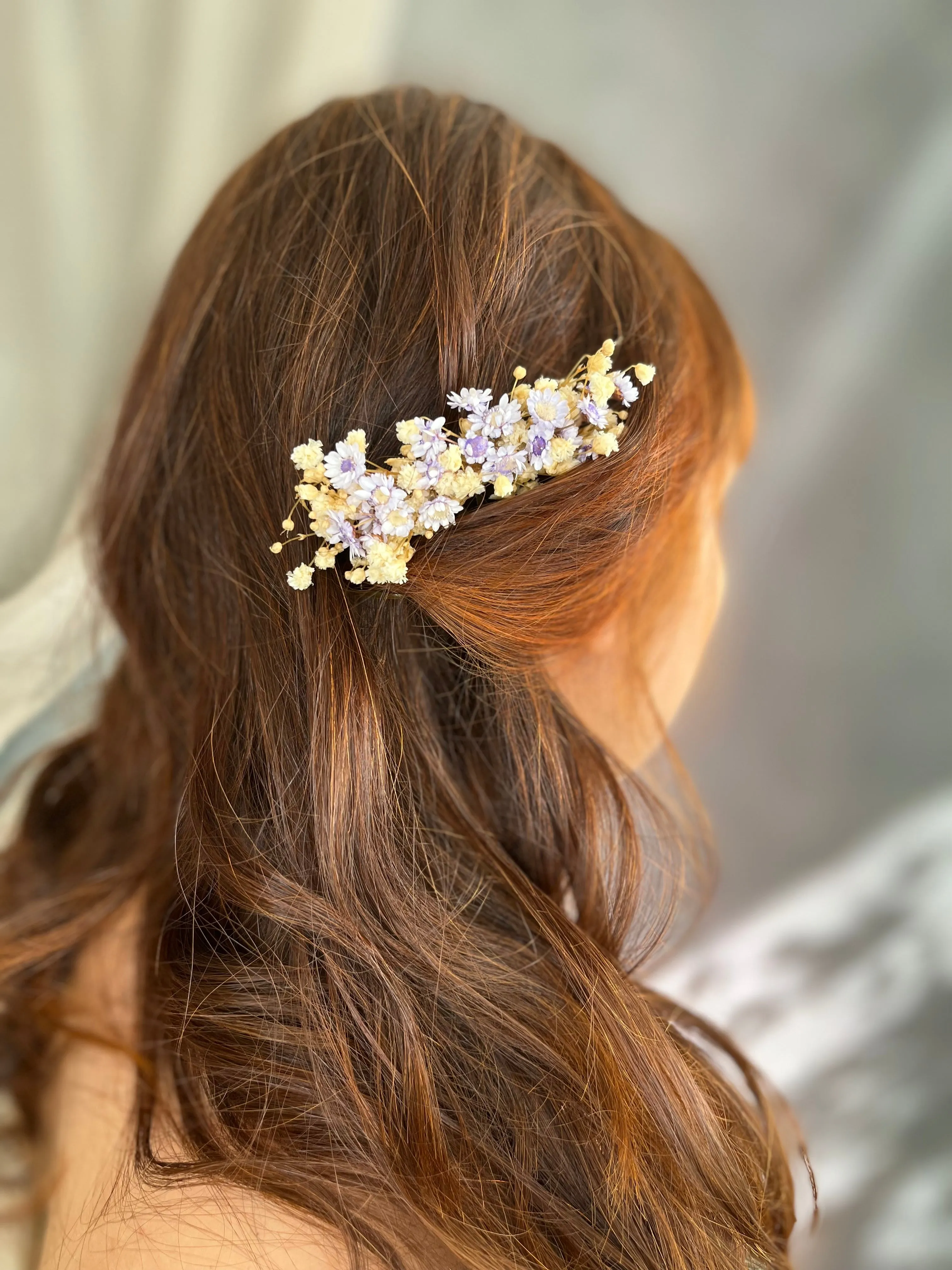Dried flower hair comb and hairpins