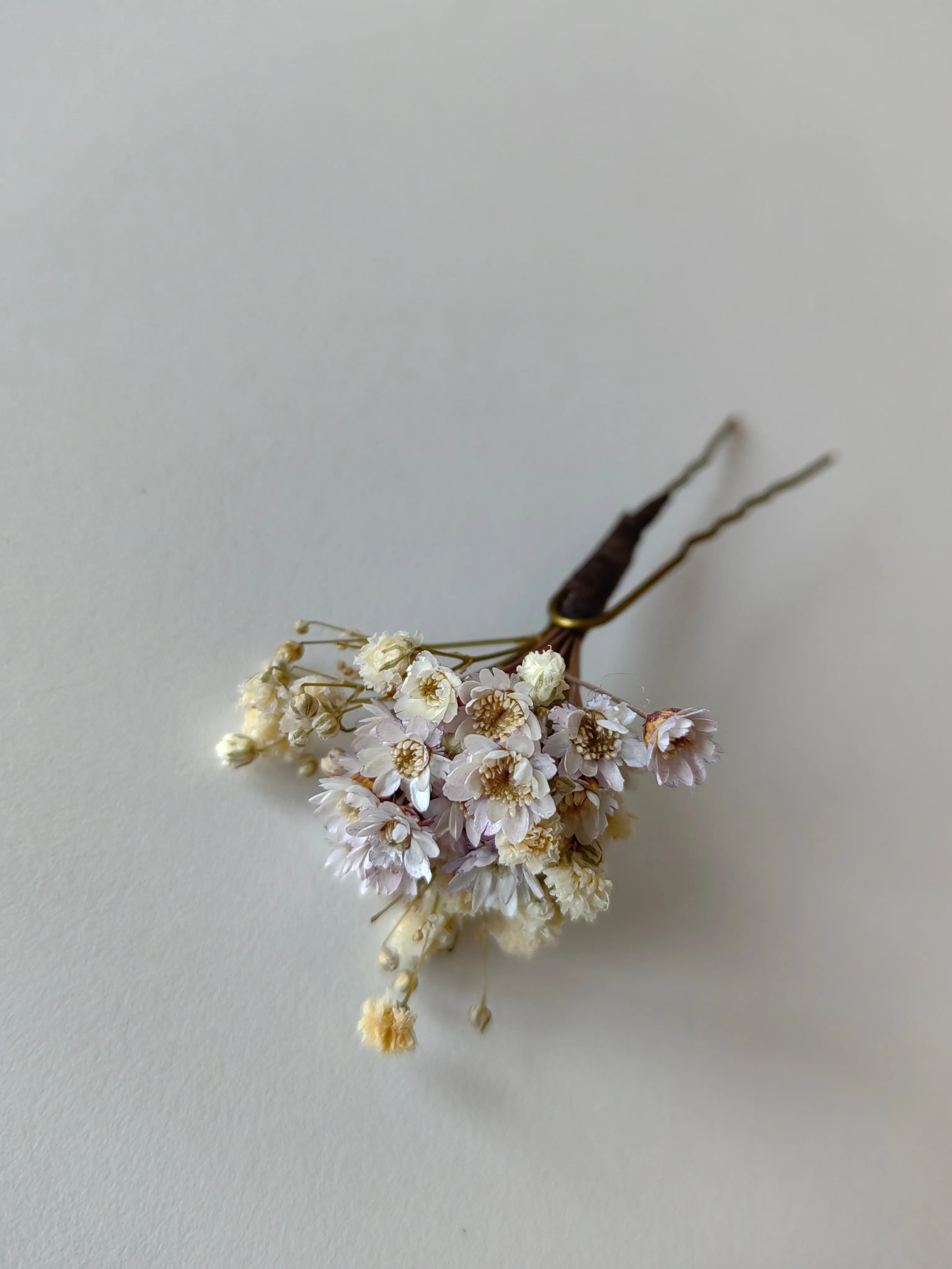 Dried flower hair comb and hairpins