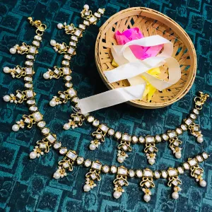 Gold Plated Anklet with Royal Kundan (Set of 2) - Design 6