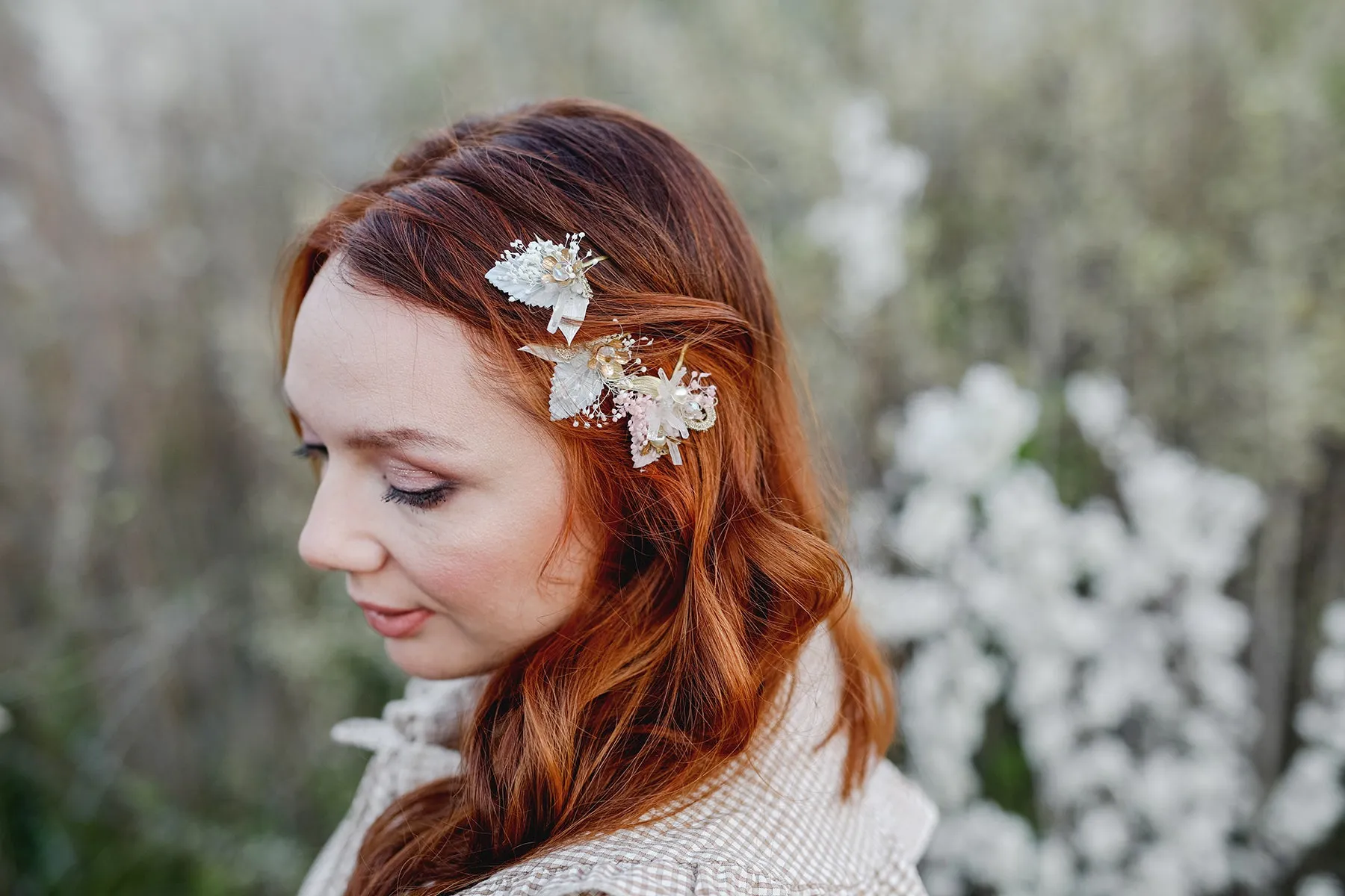 Golden/Silver vintage hairpins Bridal flower hair pins Wedding accessories Handmade Hair flowers crystals Elegant hairpins Pearls Beads