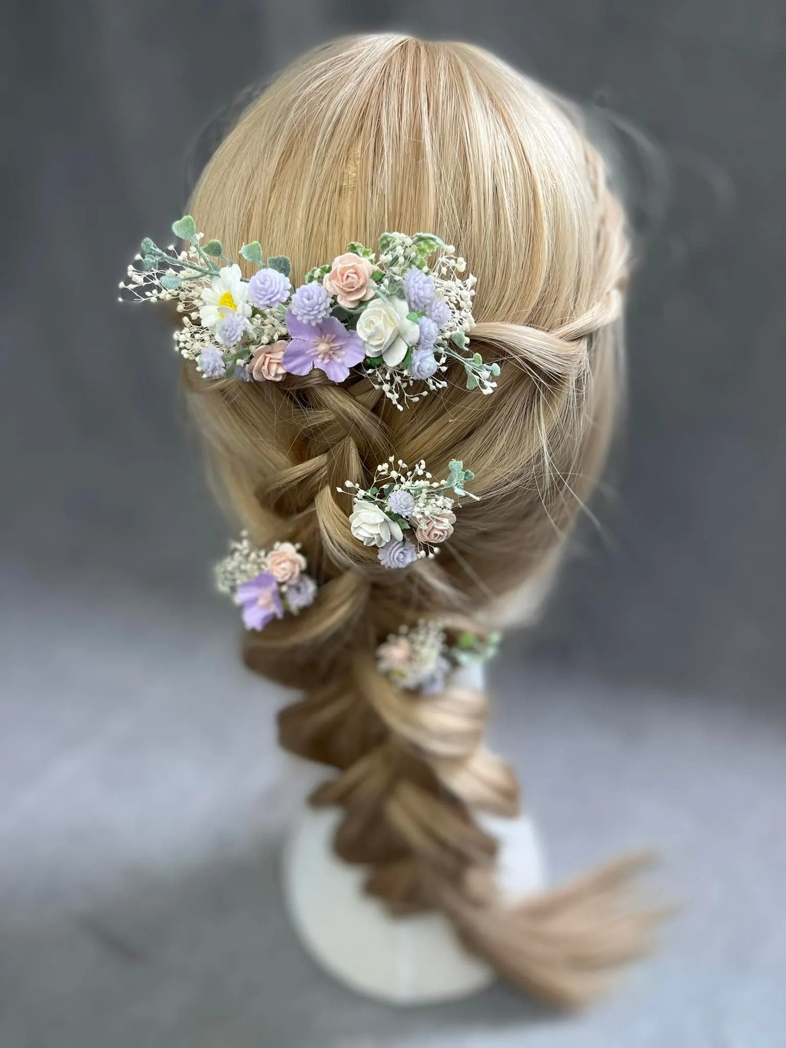 Pale purple bridal flower set