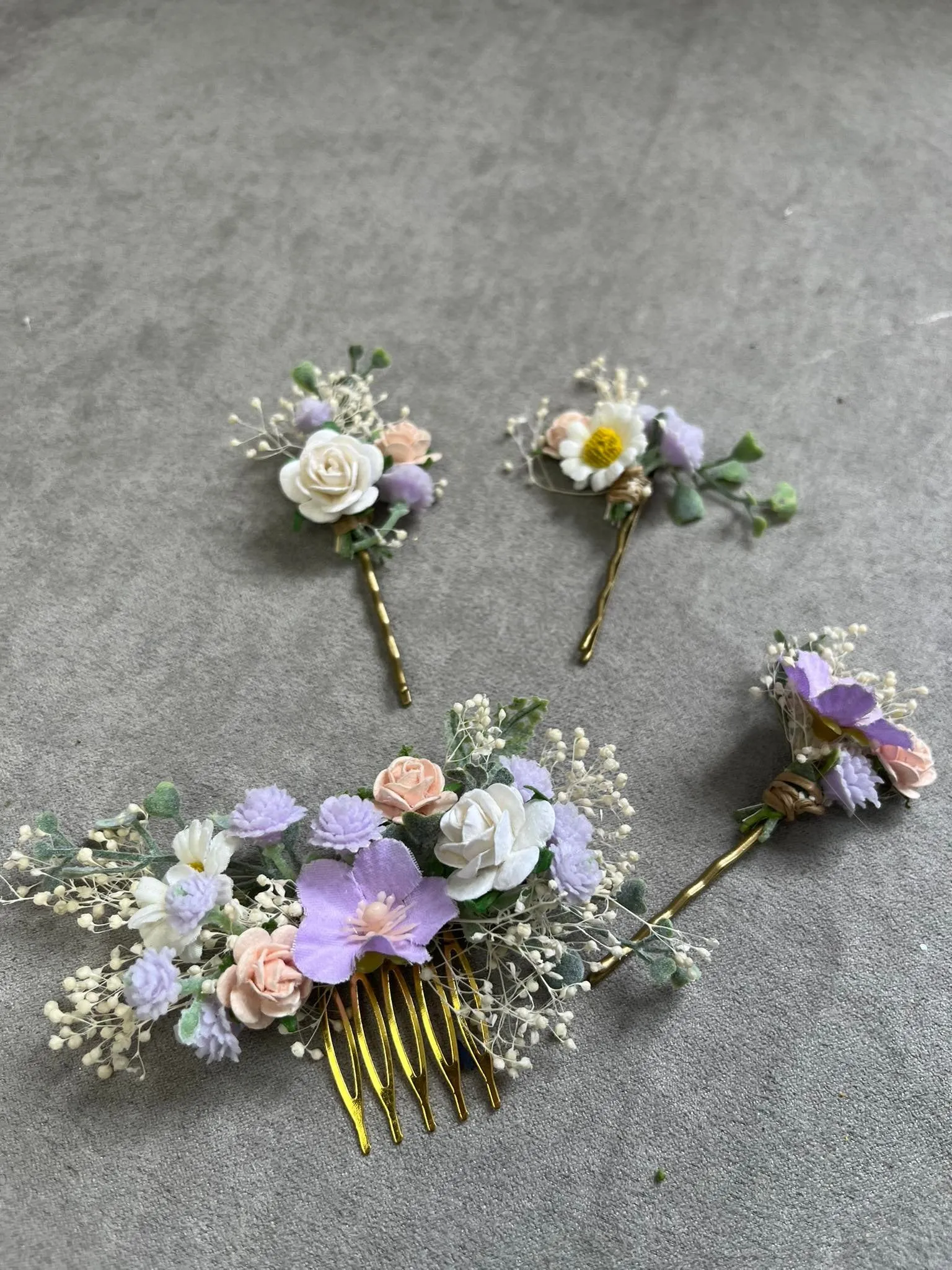Pale purple bridal flower set