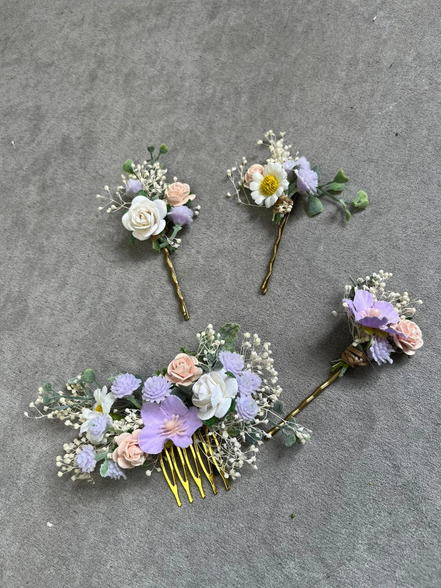 Pale purple bridal flower set