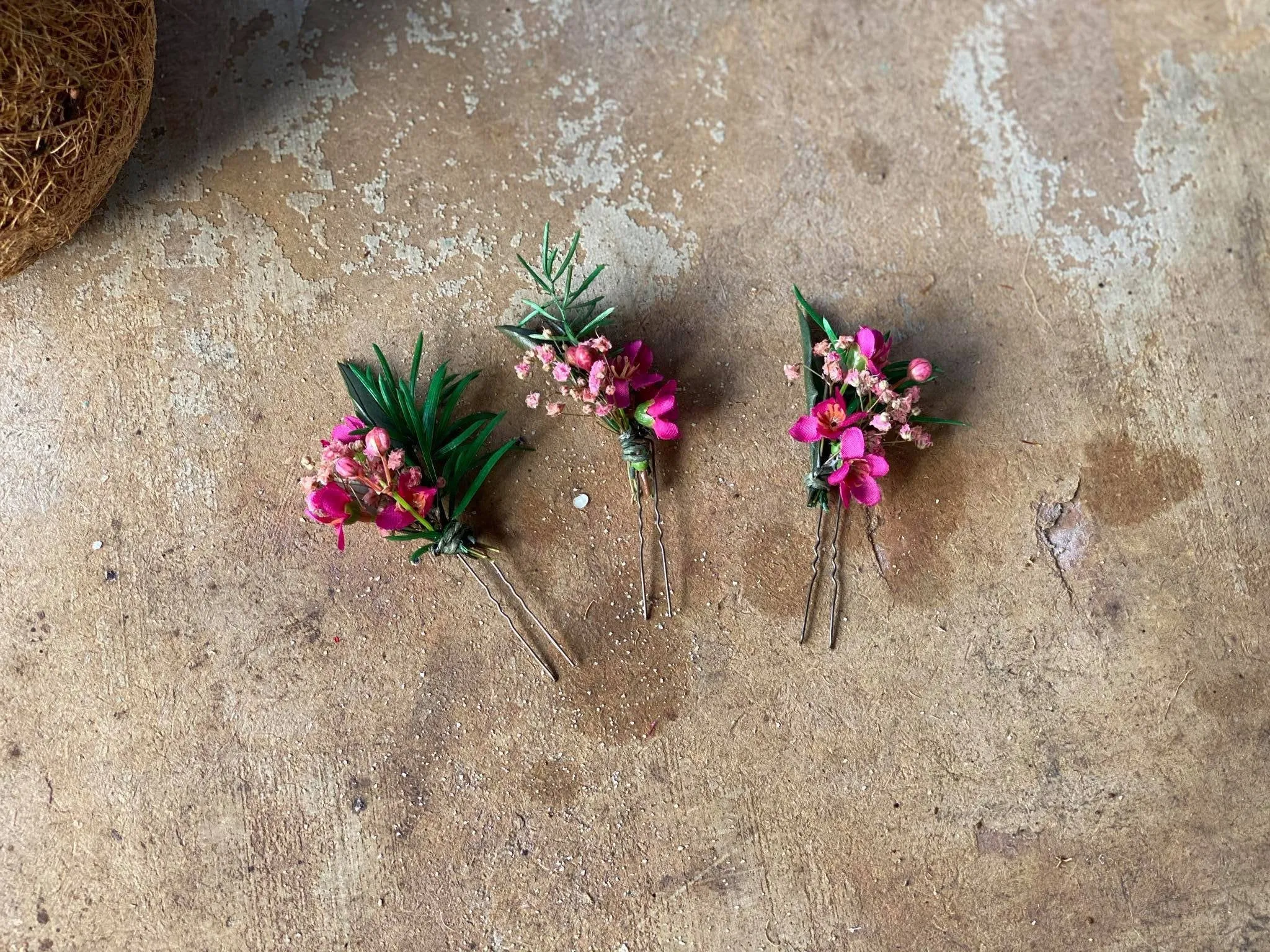 Pink flower hairpins for bride