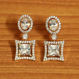 Signity Studded Solitaire Look Studs