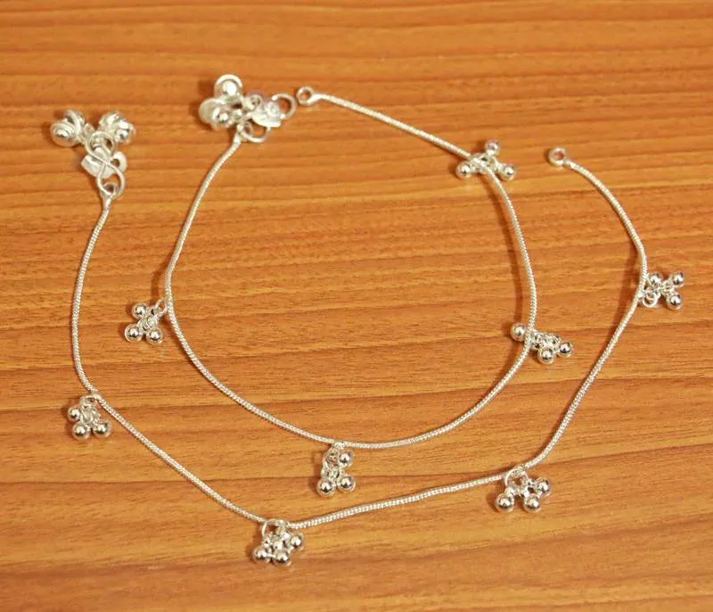 SILVER PLATED LIGHT WEIGHT ANKLETS