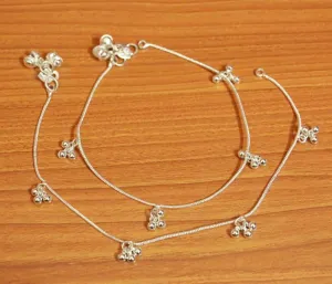 SILVER PLATED LIGHT WEIGHT ANKLETS