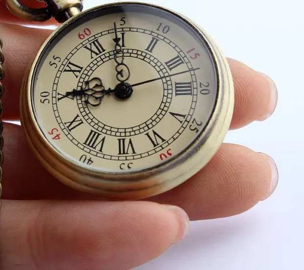 Simple Style Unisex Bronze Roman Numerals 82cm Transparent Pocket Watch